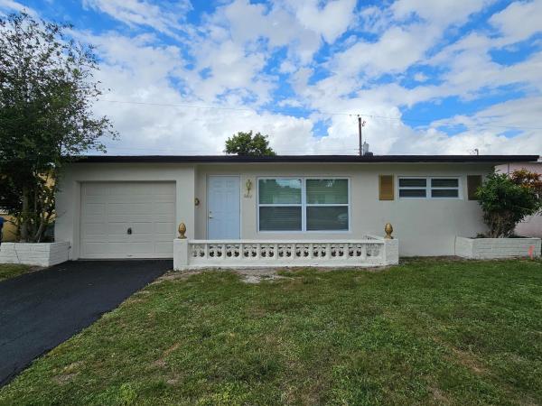 Gold Key Villas, 6817 NW 29th St, Sunrise, Florida 33313, image 1