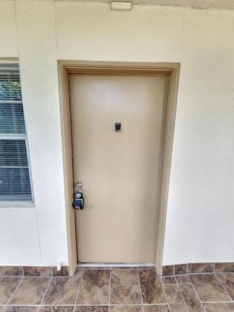 Aruba Village, 3303 Aruba Way #M3, Coconut Creek, Florida 33066, image 1