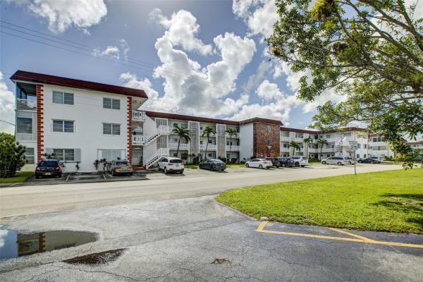 Park South, 1330 NW 43rd Ave #102, Lauderhill, Florida 33313, image 1