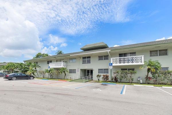 Village Green, 4200 NW 3rd Ct #316, Plantation, Florida 33317, image 1