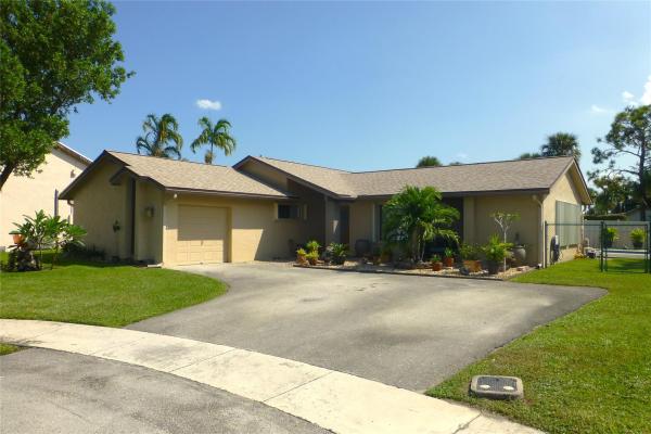 Heritage Pines, 5512 SW 9th Pl, Margate, Florida 33068, image 1