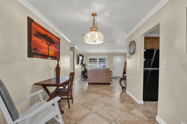 Paradise Gardens 2, 6855 Margate Blvd, Margate, Florida 33063, image 1