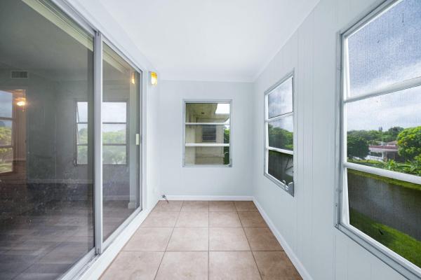 Lake Park Gardens, 4731 NW 10th Ct #310, Plantation, Florida 33313, image 2