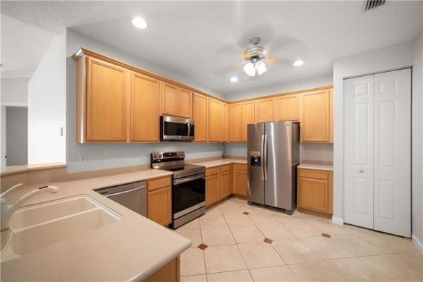 Addison Lakes, 23065 Addison Lakes Cir, Boca Raton, Florida 33433, image 3