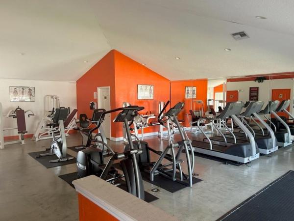 Villa Rustica, 18870 NW 57th Ave #102, Hialeah, Florida 33015, image 2
