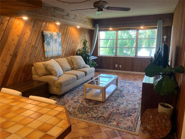 Wincast Arms, 4311 Crystal Lake Dr #314, Deerfield Beach, Florida 33064, image 1