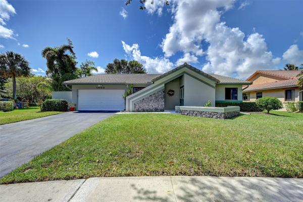 Royal Springs South, 1803 NW 80th Ave, Margate, Florida 33063, image 1