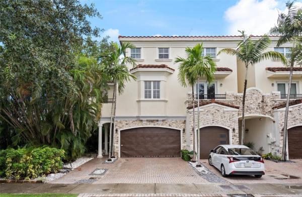 Livermore Estates, 1816 NE 26th Ave #4, Fort Lauderdale, Florida 33305, image 1