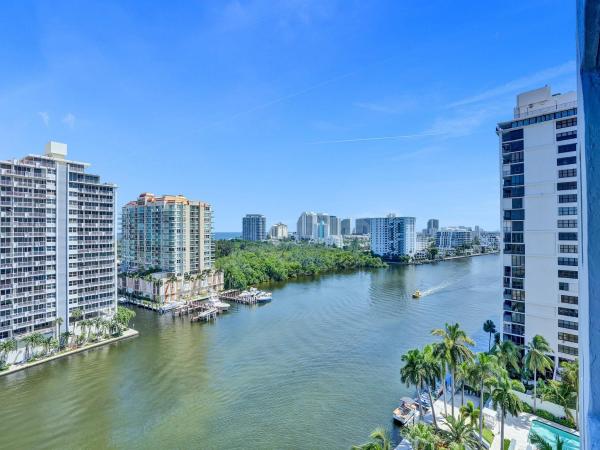 Gallery One, 2670 E Sunrise Blvd #1126, Fort Lauderdale, Florida 33304, image 1