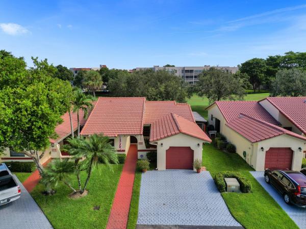 Alhambra Circle, 9565 Toledo Ln, Davie, Florida 33324, image 1