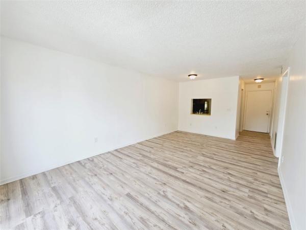Brookfield Square, 2800 NW 56th Ave #D-401, Lauderhill, Florida 33313, image 3