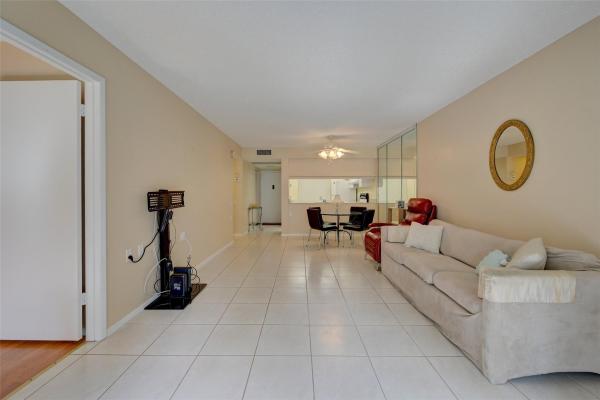 Bahama Village, 1212 Bahama Bnd #B1, Coconut Creek, Florida 33066, image 3