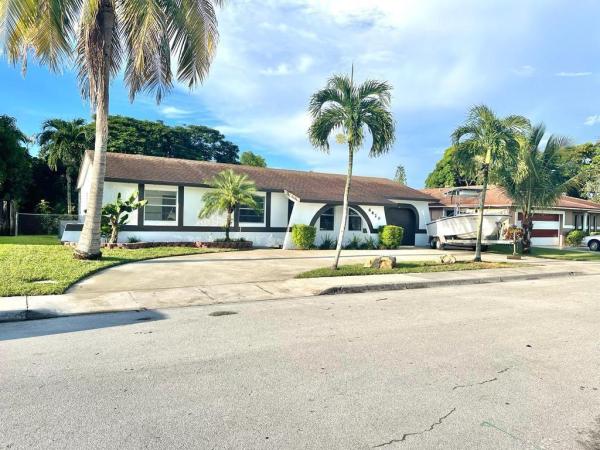 Kimberly Forest, 6620 SW 6th St, Margate, Florida 33068, image 1