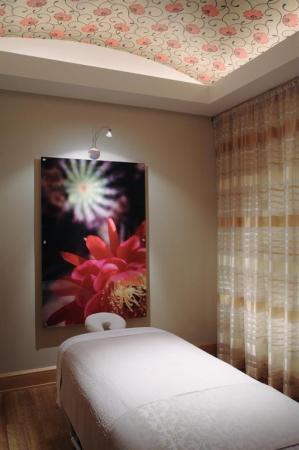 Woodcrest At Boca West Country Club, 7375 Woodmont Ct, Boca Raton, Florida 33434, image 1