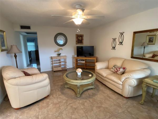 Markham, 400 Markham R #400, Deerfield Beach, Florida 33442, image 1