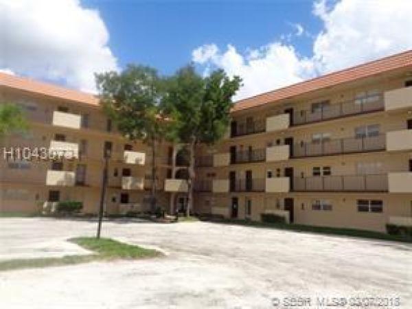 The Falls Of Inverrary, 6200 S Falls Circle Dr #405, Lauderhill, Florida 33319, image 1
