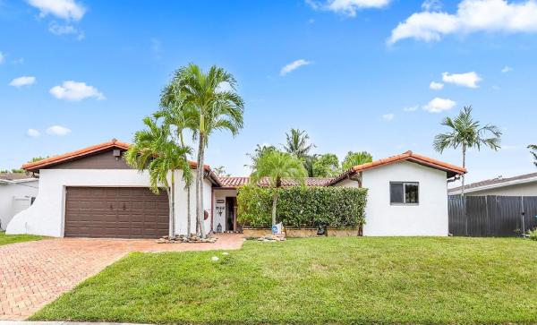 Kendall Sunset Homes, 9361 SW 77th St, Sunset, Florida 33173, image 1