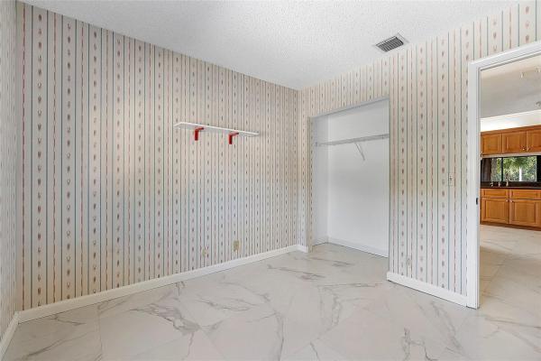 South Lake At Dos Lagos, 5 Via De Casas Sur #203, Boynton Beach, Florida 33426, image 1