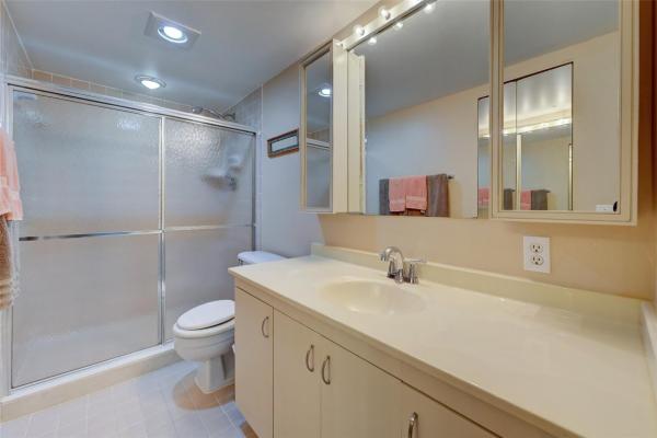 Granada Village, 2006 Granada Dr #L2, Coconut Creek, Florida 33066, image 1