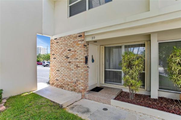 Ocean Bay Club, 5555 N Ocean Blvd #39, Lauderdale By The Sea, Florida 33308, image 1