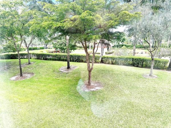 Yardley, 7715 Yardley Dr #215, Tamarac, Florida 33321, image 2