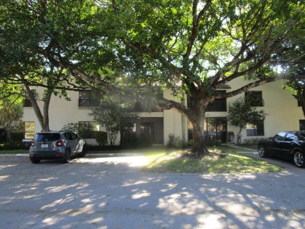 Karanda Village 6, 3877 NW 35th St #1507, Coconut Creek, Florida 33066, image 1