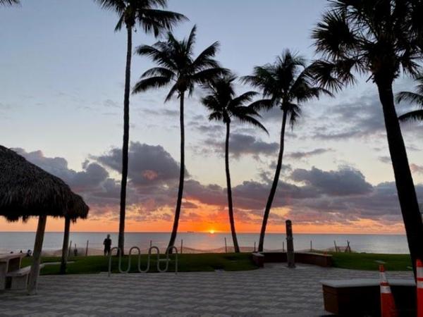 River House Gardens, 322 N Federal Hwy #232, Deerfield Beach, Florida 33441, image 1