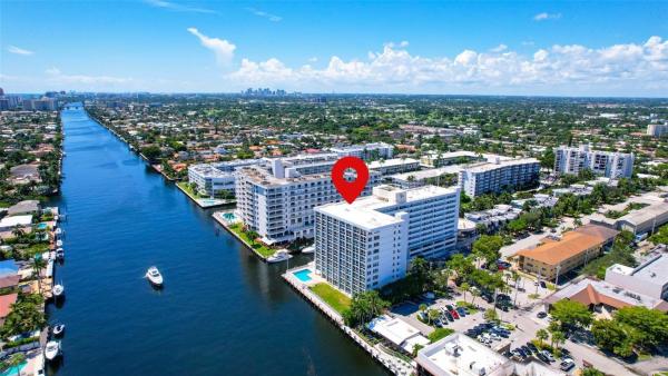 Royal Mariner, 3100 NE 49th St #902, Lauderdale By The Sea, Florida 33308, image 2