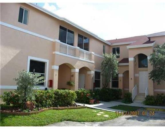 Sierra Ridge, 810 NE 212th Ter #2, Ives Estates, Florida 33179, image 1