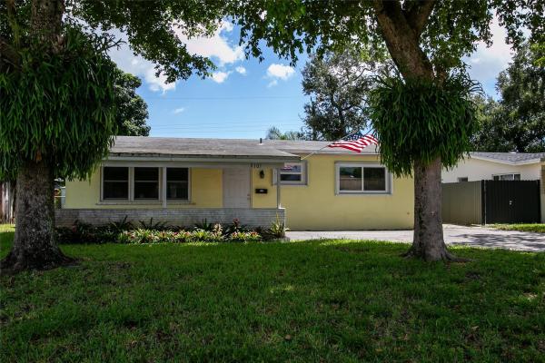 Sunshine Park Estates, 2101 N 61st Ter, Hollywood, Florida 33024, image 1