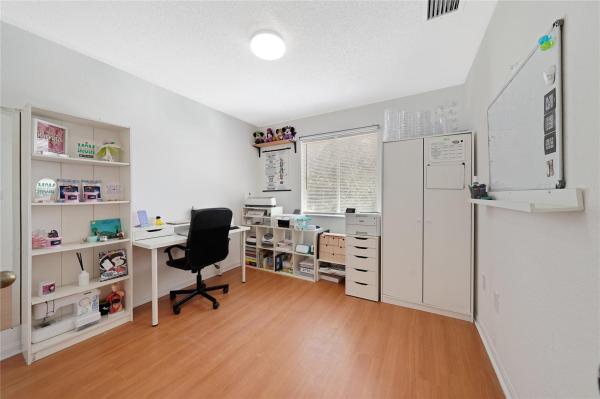 Forest Oak, 241 W Forest Oak Cir, Davie, Florida 33325, image 1