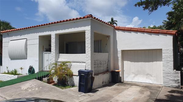 Altos Del Mar, 9508 Byron Ave, Surfside, Florida 33154, image 1