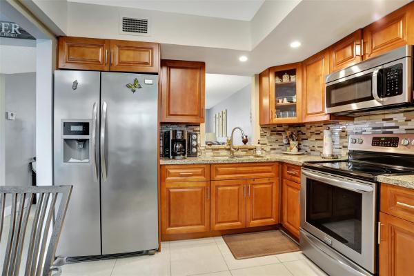 Palm Springs 2, 1470 NW 80th Ave #405, Margate, Florida 33063, image 1