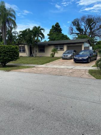 Cutler Ridge Pines, 19931 SW 92nd Ave, Cutler Bay, Florida 33157, image 1
