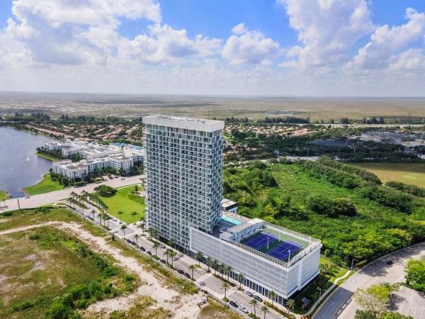 One Metropica, 2000 Metropica Way #1501, Sunrise, Florida 33323, image 1