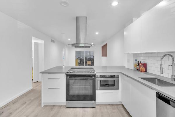 Berkley House Of Carriage Hills, 151 Berkley Rd #110, Hollywood, Florida 33024, image 1