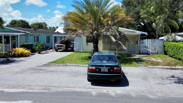 Pinehurst, 217 NE 24th Ave, Pompano Beach, Florida 33062, image 1