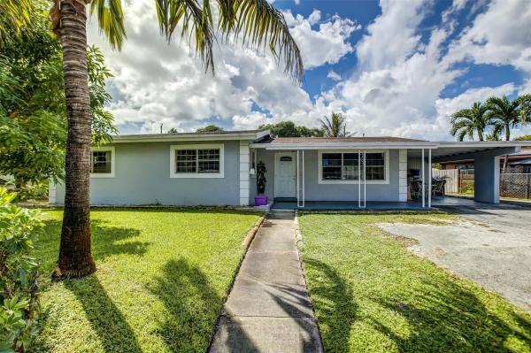 Lauderdale Villas, 1701 NW 9th Ave, Fort Lauderdale, Florida 33311, image 1