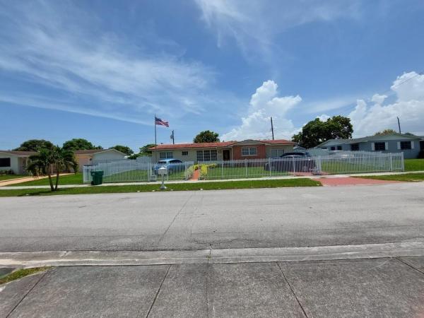 Fairway House, 15530 SW 104th Ave, Palmetto Estates, Florida 33157, image 1