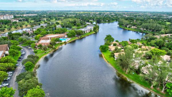 The Hills Of Inverrary, 3439 Spring Bluff Pl #5, Lauderhill, Florida 33319, image 1