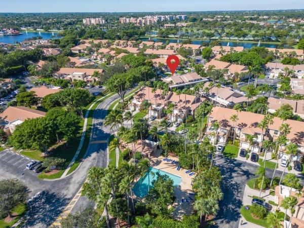 Montego Bay At Boca Pointe, 6707 Montego Bay Blvd, Boca Raton, Florida 33433, image 2