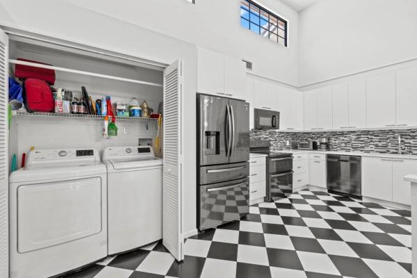Montego Bay At Boca Pointe, 6707 Montego Bay Blvd, Boca Raton, Florida 33433, image 3