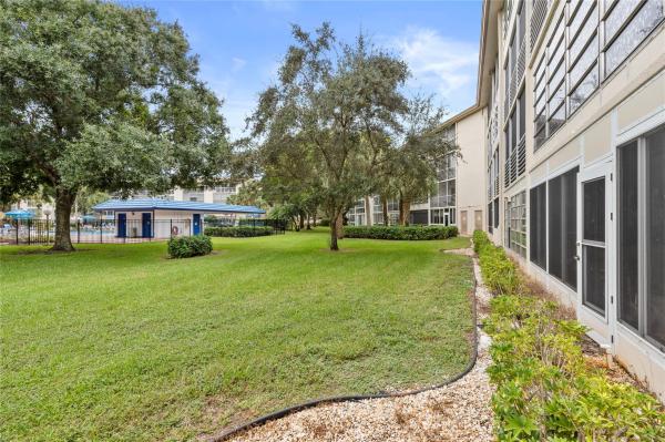 Lucaya Village, 2301 Lucaya Ln #D1, Coconut Creek, Florida 33066, image 1