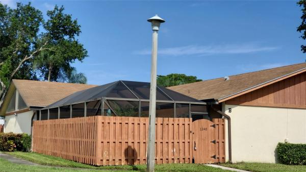 Summit Place, 1240 Summit Place Cir #B, West Palm Beach, Florida 33415, image 1