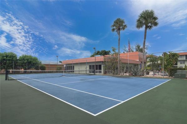 The Racquet Club, 805 W Oakland Park Blvd #D18, Oakland Park, Florida 33311, image 3