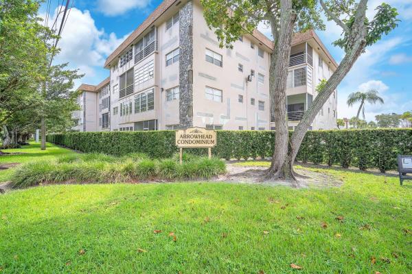 Arrowhead, 2471 SW 82nd Ave #208, Davie, Florida 33324, image 2