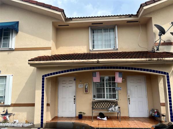 Silver Gardens, 10009 W Okeechobee Rd #203, Hialeah Gardens, Florida 33016, image 1