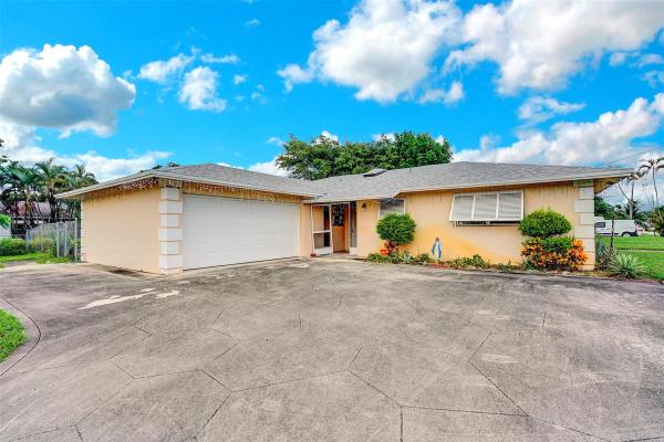 Hypoluxo Village, 3473 Gondolier Way, Lake Worth Beach, Florida 33462, image 1