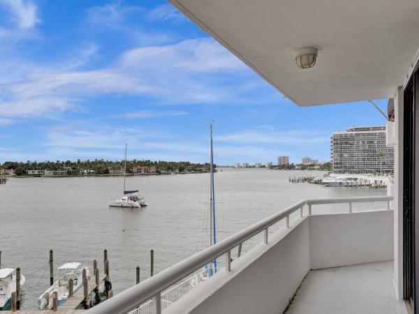 Indian Creek Club & Marina North, 6830 Indian Creek Dr #3D, Miami Beach, Florida 33141, image 1