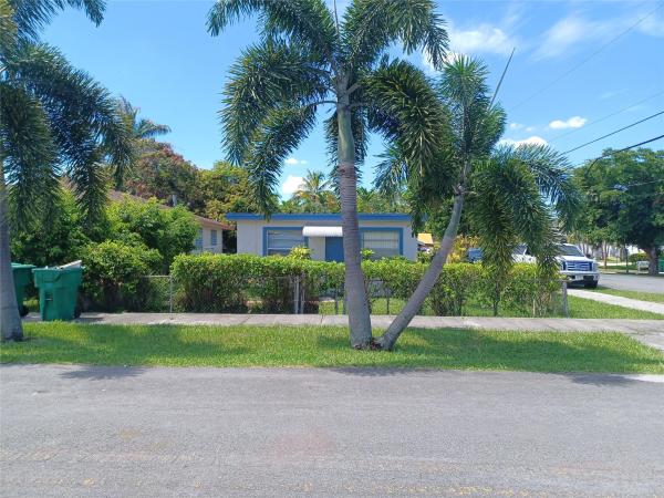 Sun Gardens, 230 NW 14th Ct, Dania Beach, Florida 33004, image 1